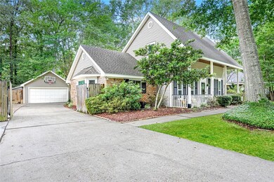 Detached 2 car garage