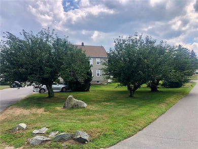 15 Clark Ave, Cranston, RI 02920 - photo 4