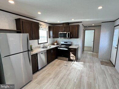 1395 Bowmansville Rd unit 11, Mohnton, PA 19540 - photo 6