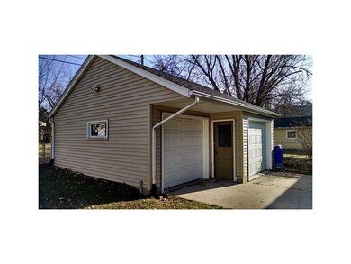 Garage.