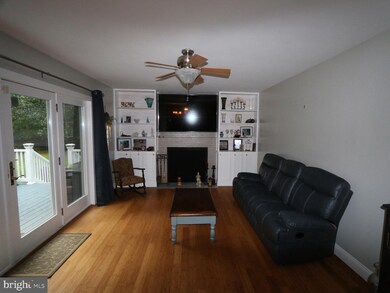 45888 Kristi Lynn Ct, Lexington Park, MD 20653 - photo 5