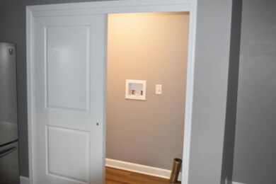 Heb 1st fl laundryDSC-0989