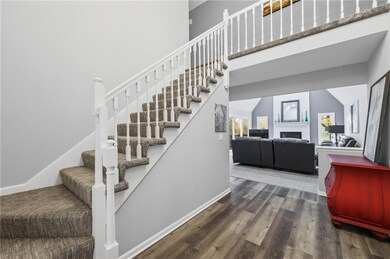 201 NW Redwood Ct, Lees Summit, MO 64064 - photo 4