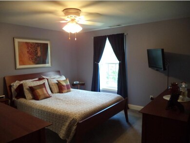 6 Crestview Cir unit 140, Londonderry, NH 03053 - photo 6