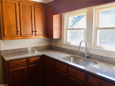 1729 Zoo Pkwy, Asheboro, NC 27205 - photo 6