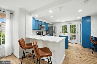 1653 Fieldthorn Dr, Reston, VA 20194 - photo 7