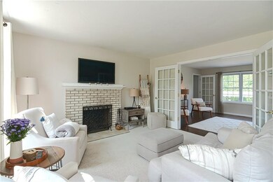67 Mikayla Ann Dr, Rehoboth, MA 02769 - photo 4