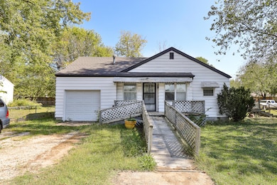 341 S Center St, Fordland, MO 65652 - photo 2