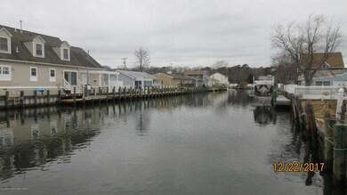 228 Teakwood Dr, Bayville, NJ 08721 - photo 3