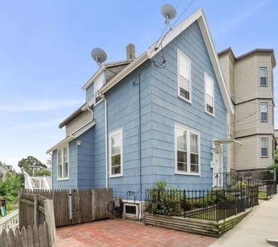 11 Coffey St, Dorchester, MA 02122 - photo 2