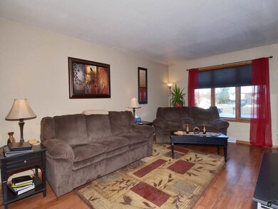 478 Waterman Ct, Oregon, WI 53575 - photo 2