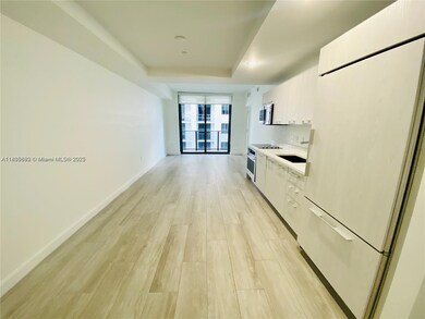 55 SW 9th St unit 3809, Miami, FL 33130 - photo 2