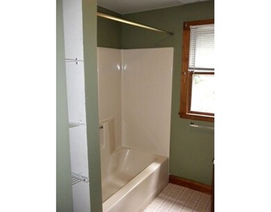 34 Congress St, Amesbury, MA 01913 - photo 6