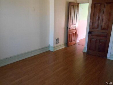 317 N West St, Allentown, PA 18102 - photo 7