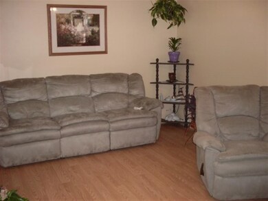 2021 W 54th St, Davenport, IA 52806 - photo 4