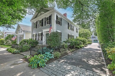 66 Franklin St, Bristol, RI 02809 - photo 2