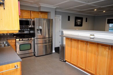 8945 Angling Rd, Portage, MI 49024 - photo 6