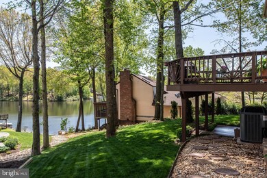 15441 Beachview Dr, Dumfries, VA 22025 - photo 7