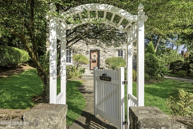 180 Summer St, New Canaan, CT 06840 - photo 4