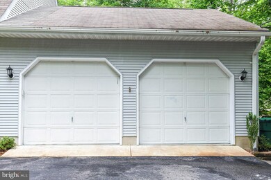 23290 White Elm Ct, California, MD 20619 - photo 3