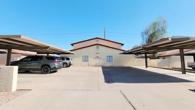 6147 E Greenway St unit 3, Mesa, AZ 85205 - photo 2