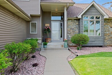 12612 95th Place N, Maple Grove, MN 55369 - photo 4