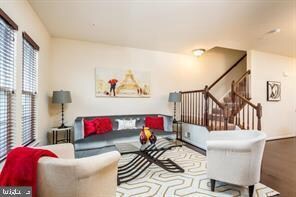 43503 Town Gate Square, Chantilly, VA 20152 - photo 2