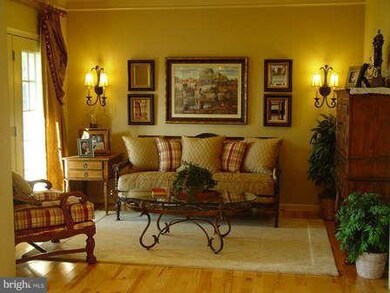 63 Rustling Leaf Place, Kearneysville, WV 25430 - photo 5