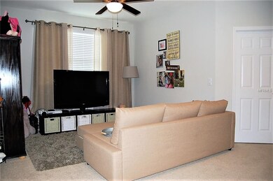 5817 Jasper Glen Dr, Lithia, FL 33547 - photo 6