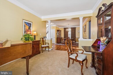 9162 Finnegan St, Lorton, VA 22079 - photo 6