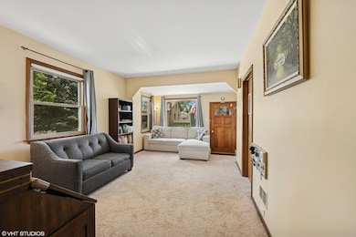 8124 44th St, Lyons, IL 60534 - photo 3