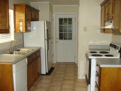 106 Cross Ridge Dr, Centerville, GA 31028 - photo 2