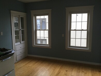 29 Boardman St unit 2, Worcester, MA 01606 - photo 4