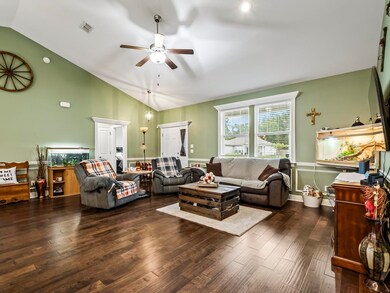 107 Amy Ln, Crawfordville, FL 32327 - photo 6