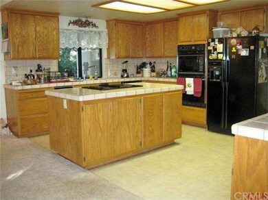 Kitchen, with large island and plenty of room for 