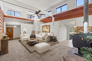 19-1173 Plumtree Lane-18 Staged