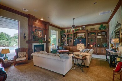 FAMILY ROOM/DEN WITH FIREPLACE, GAS LOGS, CROWN MO