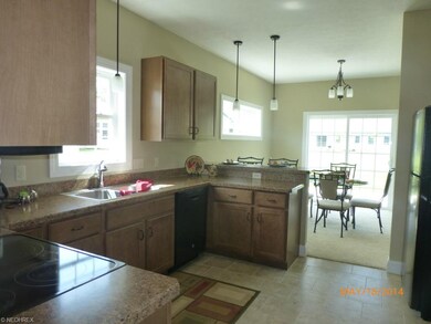 324 Alissa Ln, Canal Fulton, OH 44614 - photo 3