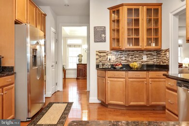 42365 Pine Forest Dr, Chantilly, VA 20152 - photo 5