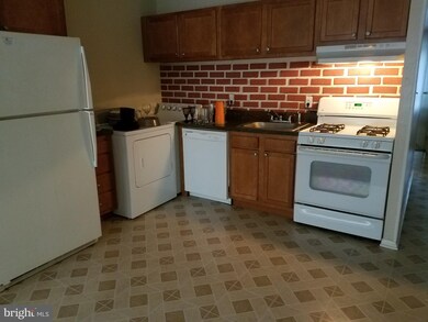 8475 Greenbelt Rd unit 2, Greenbelt, MD 20770 - photo 5