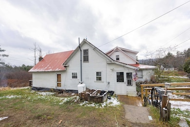 220 Lime Kiln Rd, Pike, NH 03780 - photo 5