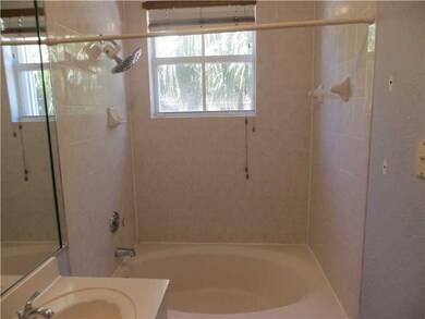 11105 NW 43rd Ln unit 11105, Doral, FL 33178 - photo 5