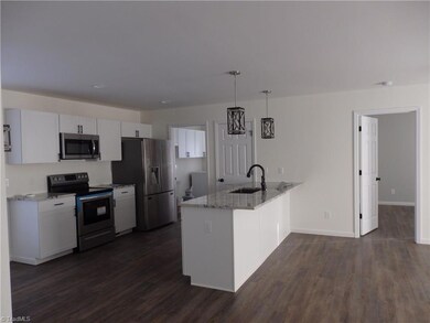 1471 Briles Dr, Asheboro, NC 27205 - photo 3