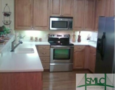 Kitchen. BEAUTIFUL KITCHEN WITH LOTS OF CABINETS!