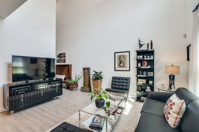 2724 Splendor Ln, Little Elm, TX 75068 - photo 4