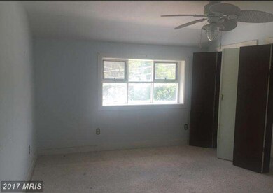 8600 Oakleigh Rd, Parkville, MD 21234 - photo 4