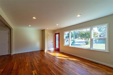 1205 S 14th St, McAlester, OK 74501 - photo 5