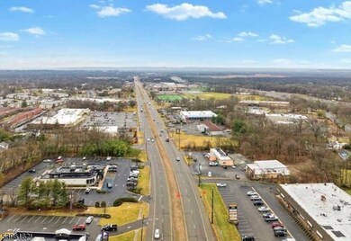 20 Sandra Dr, Parsippany-Troy Hills, NJ 07054 - photo 7