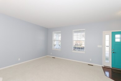 831 Tall Grass Ln, Mundelein, IL 60060 - photo 6