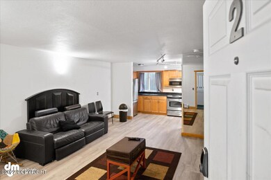 04-Front Door_ELI08173